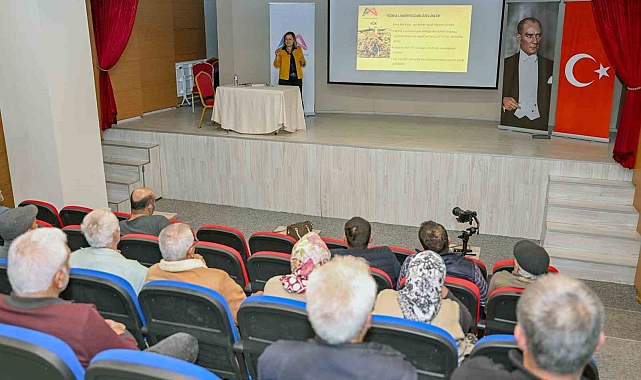 Mersin'de çiftçiler eğitimler bilinçleniyor