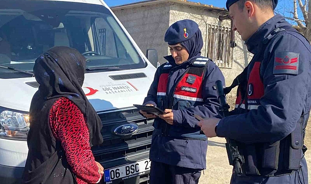 Mersin'de huzur uygulamasında 9 düzensiz göçmen ve 3 organizatör yakalandı