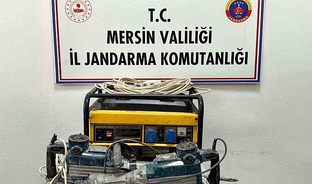 Mersin'de kaçak kazı yapan 4 şüpheli yakalandı