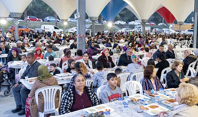 Sarılar'da iftar çadırı