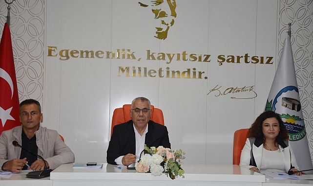 Serik Belediyesi'nde mart meclisi
