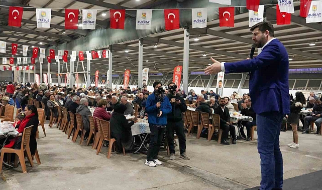 Tarsuslular Ramazan'ın ilk gününde iftar sofrasında buluştu