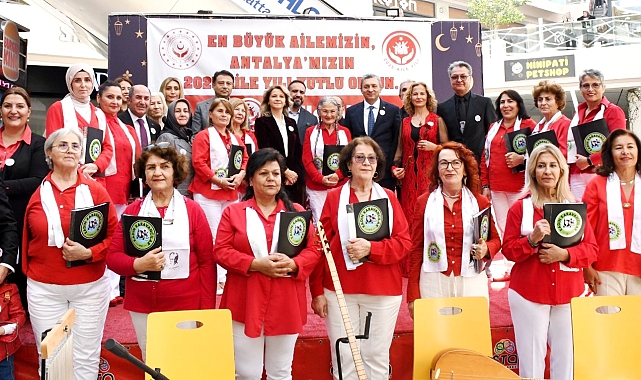 Türkü dolu gece