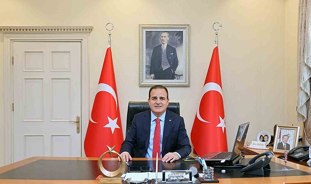 Vali Akbıyık'tan İstiklal Marşı'nın kabulü mesajı