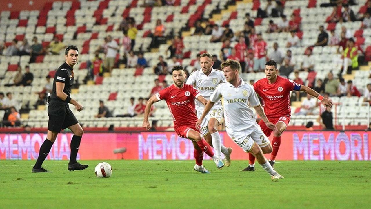 Antalyaspor - Samsunspor Maçının Bilet Fiyatları Açıklandı