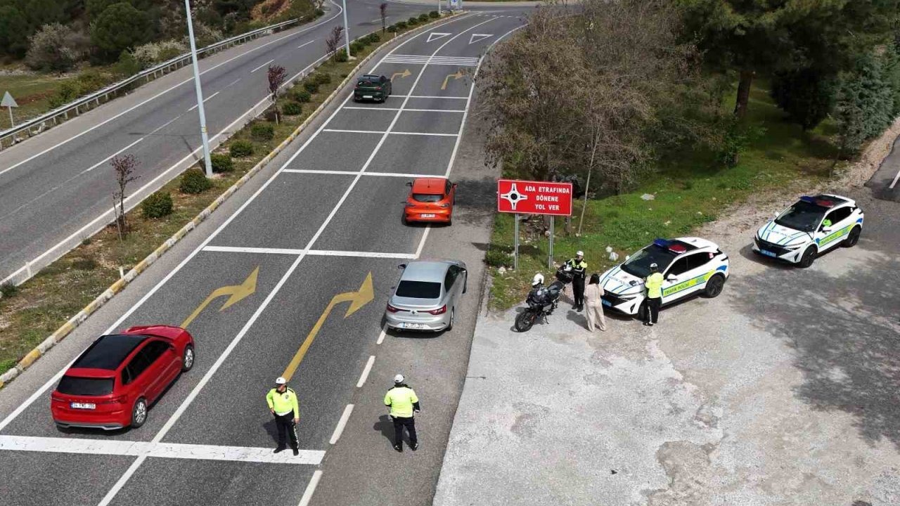 Muğla’da Ramazan Bayramı Trafik Denetimlerinde 2 Bin 656 Sürücüye İşlem Yapıldı