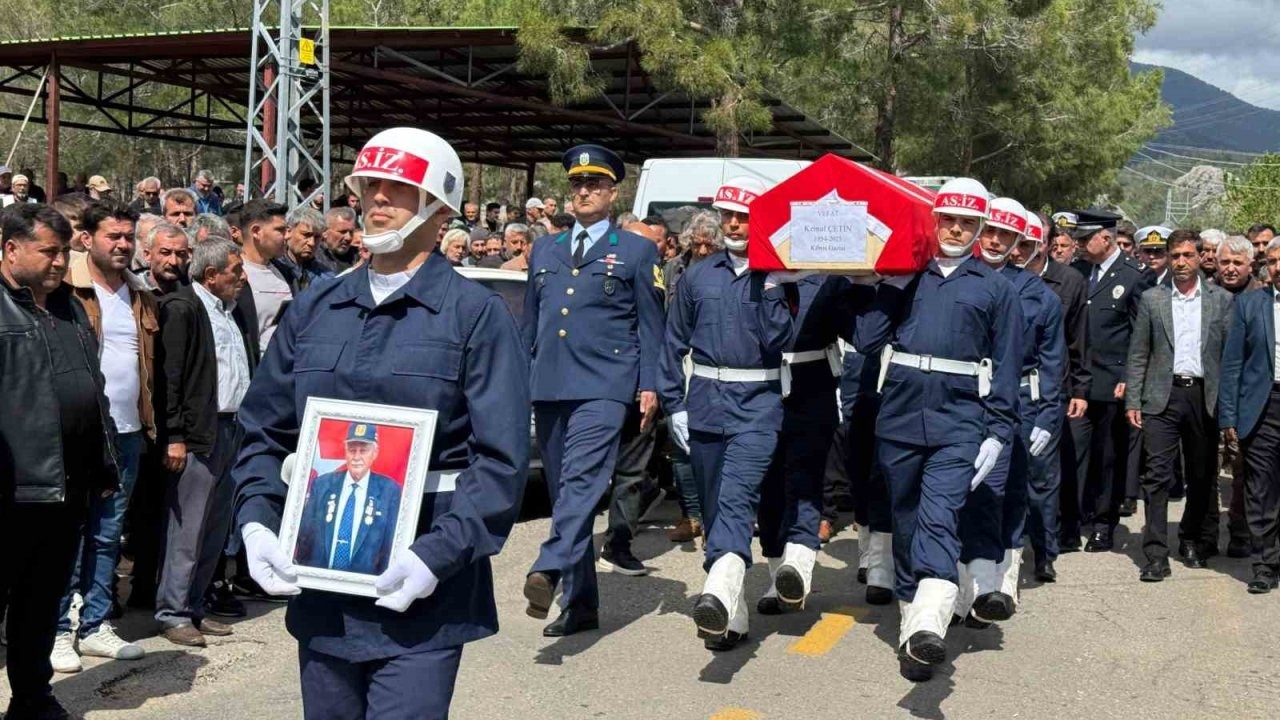 Kıbrıs Gazisi Kemal Çetin Son Yolculuğuna Uğurlandı