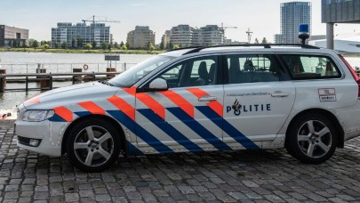 Amsterdam’da araçta patlama