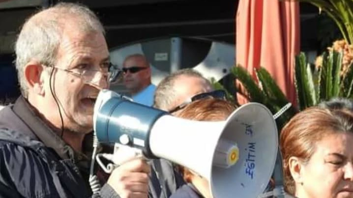 Turizm İşçilerine Yönelik Zorluklar: Barajsız Sendika, Yasaksız Grev ve Güvenceli İş Talepleri