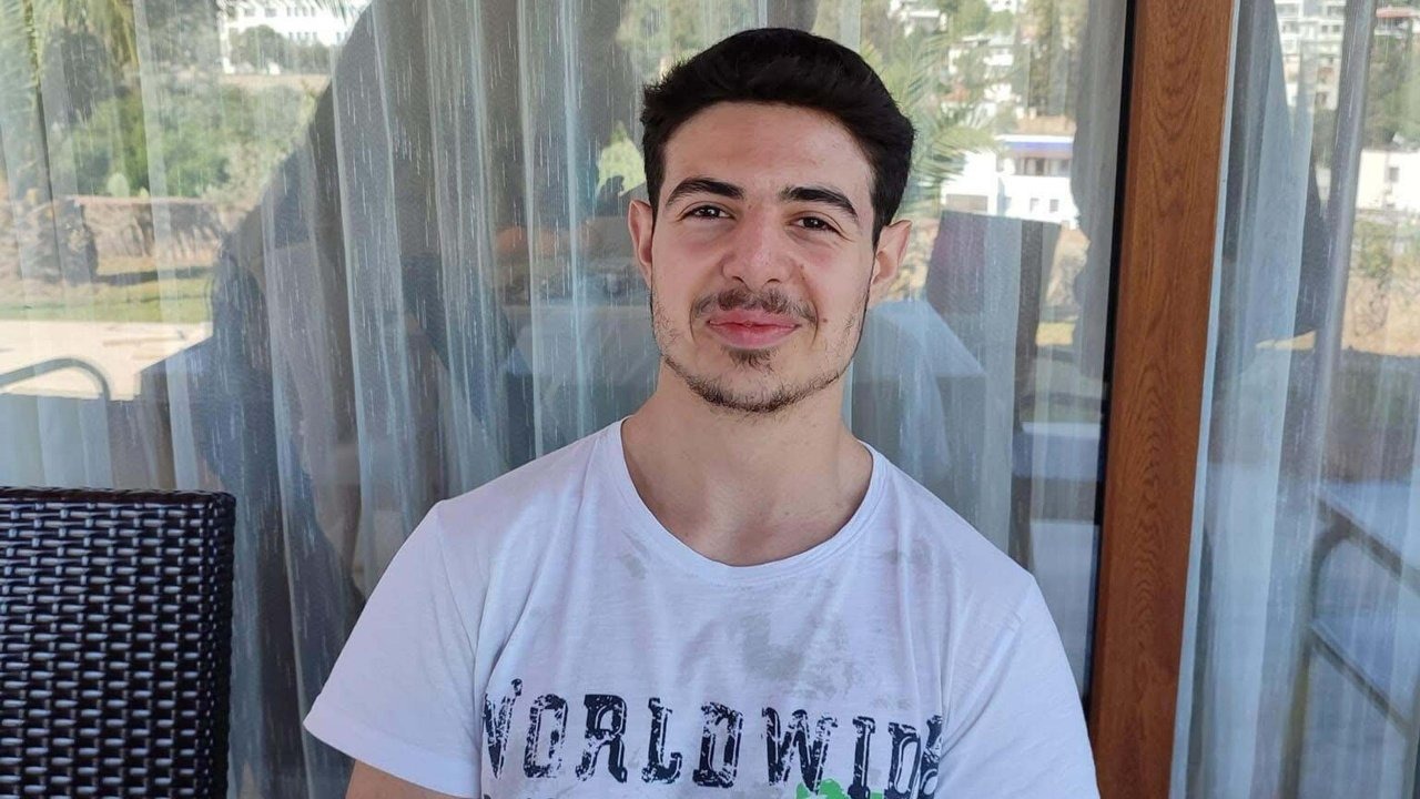 Kanserden Yaşamını Yitiren Levent Kaan Toprağa Verildi