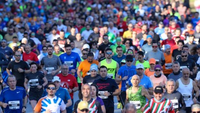 Koşarak Destek, Umutla Gelecek