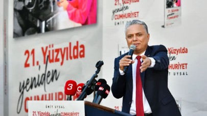 Ümit Uysal, CHP Genel Başkanlığına Adaylığını Açıkladı