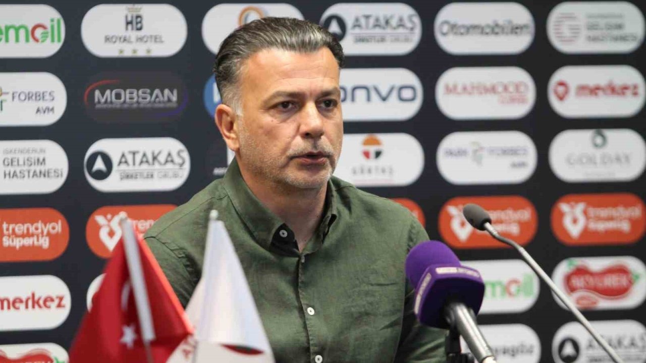 Murat Şahin: "İşimiz biraz daha zorlaştı, bundan sonra bütün maçları kazanmak için uğraşacağız"