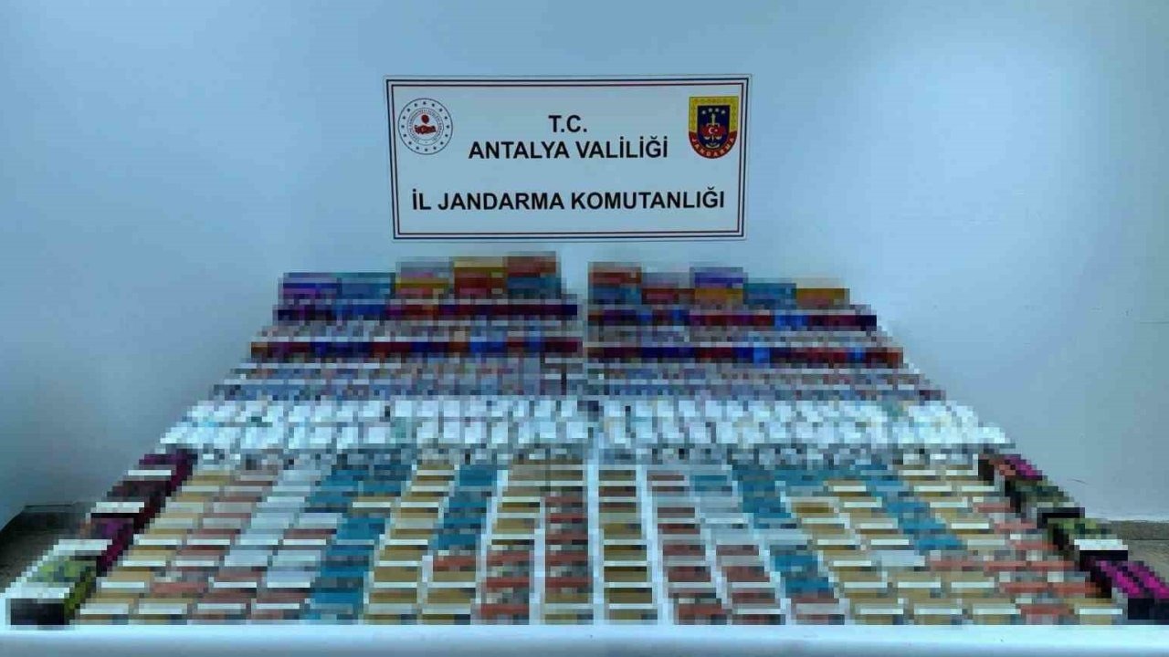 Antalya’da Elektronik Sigara ve Kaçak Tütün Operasyonu