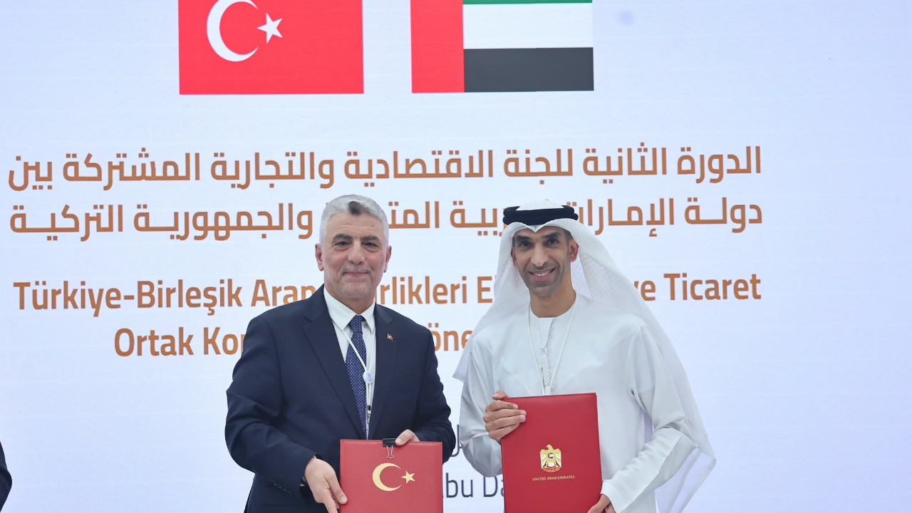 Bakan Bolat, BAE Dış Ticaretten Sorumlu Devlet Bakanı Al Zeyoudi ile Görüştü