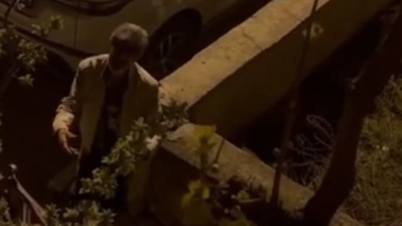 Gece yarısı zillere basıp evine gitmek için yardım istedi, ’ben nüfus müdürlüğü müyüm&quot; cevabı aldı