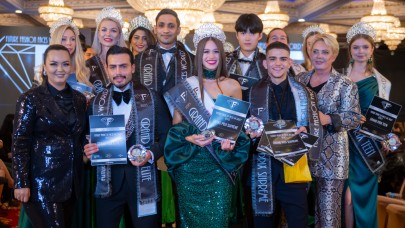 Future Fashion Faces World'de Modeller Antalya'da Göz Kamaştırdı