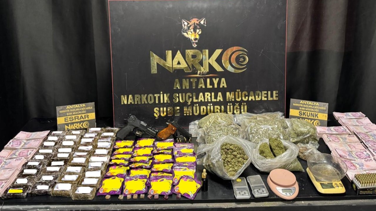 Narkotik Şube'den zehir tacirlerine darbe