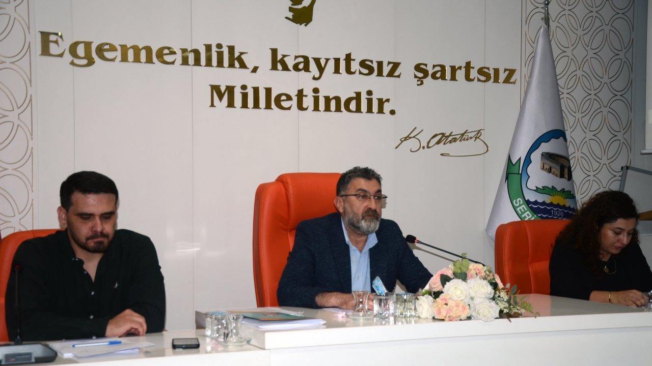 Serik Belediyesi'nde nisan meclisi