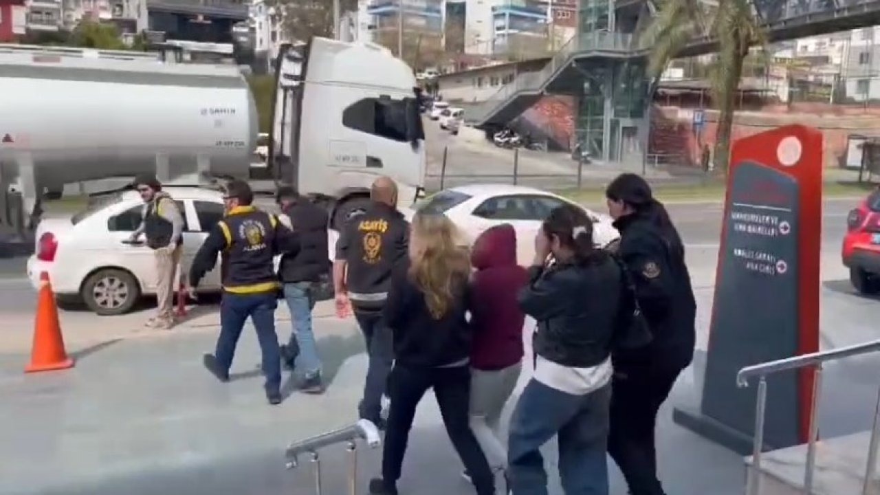 Antalya’daki fuhuş operasyonunda 3 tutuklama: 9 kadın kurtarıldı