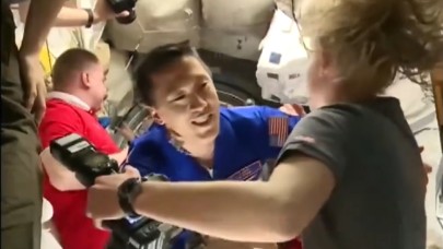 NASA Astronotu ISS’e Ulaştı