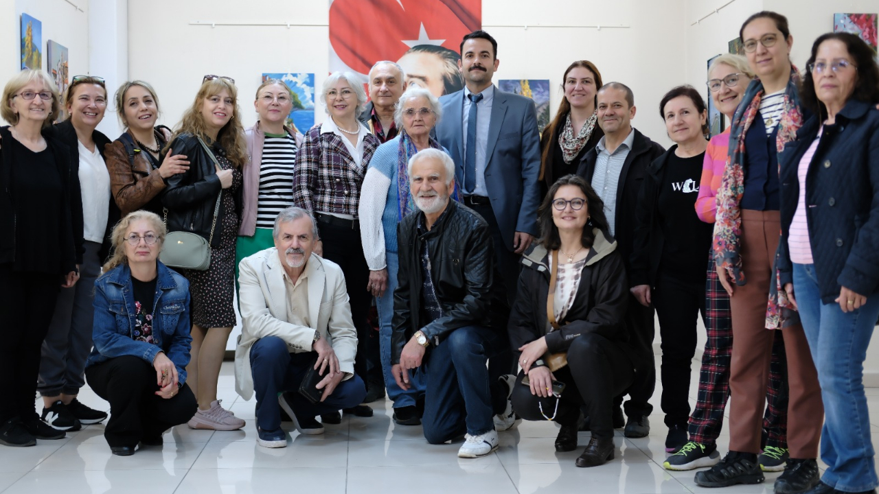 Antalya’da AÖM Sanat Grubu’nun Karma Resim Sergisi Açıldı