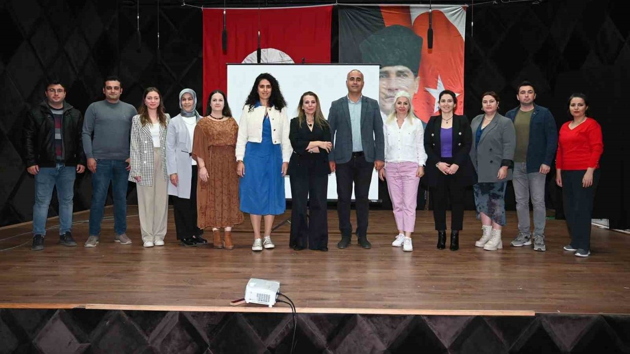 Kurs Öğrencilerine Seminer Verildi