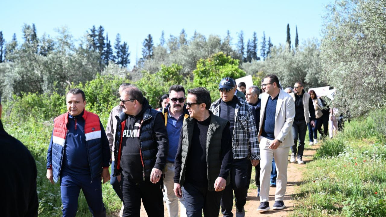 Zeytinpark’ta Doğayla İç İçe Yürüyüş
