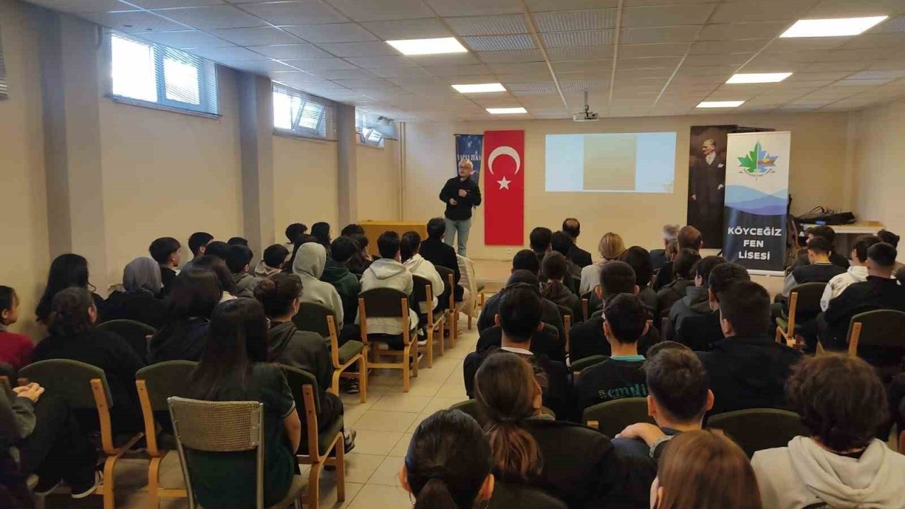 Köyceğiz’de ‘yapay zeka’ konferansı düzenlendi