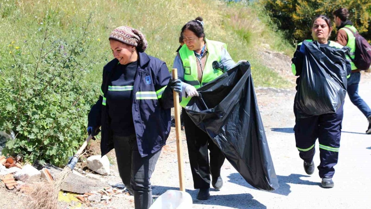 Gümbet’te 2 bin 250 kilogram atık toplandı