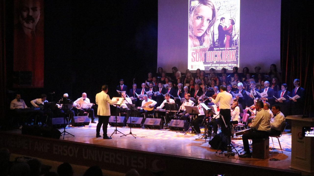 Burdur&#039;da Yeşilçam Film Şarkıları Konseri