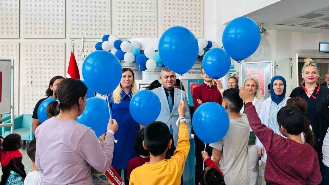 Kepez Devlet Hastanesi’nde ’otizm’ farkındalığı