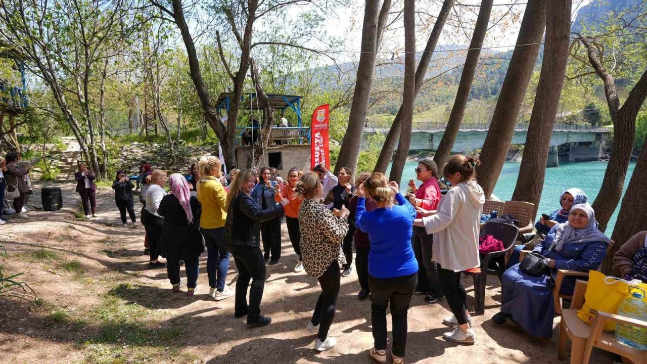 Tarsuslu kadınlar doğada buluştu