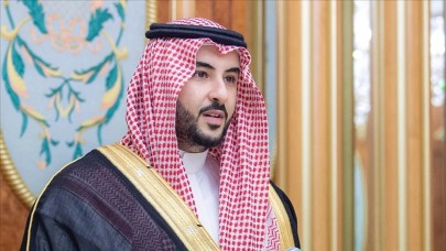 Suudi Arabistan Savunma Bakanı Bin Selman, İran’da