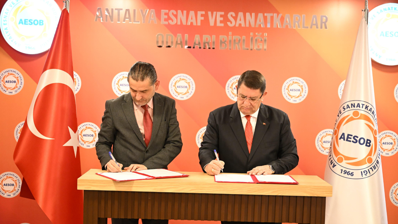 AESOB’ tan Sanata ve Sanatçıya Destek…