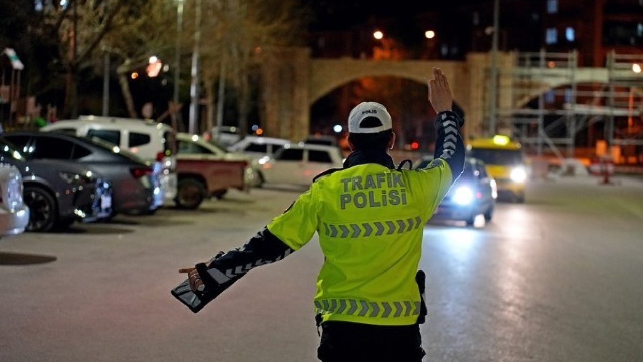 Isparta’da asayiş ve trafik denetiminde 7 araç sürücüsüne ceza
