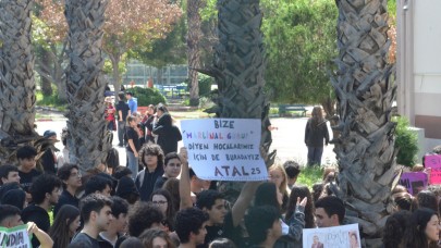 Öğrenciler Adem Tolunay Anadolu Lisesi’nde Sesini Yükseltti