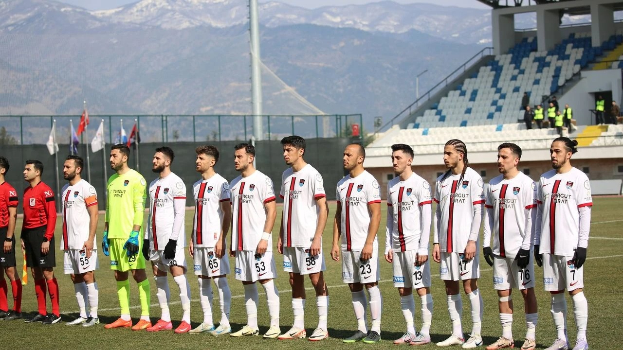 Serikspor, Şampiyonluk Yolunda Final Maçına Çıkacak