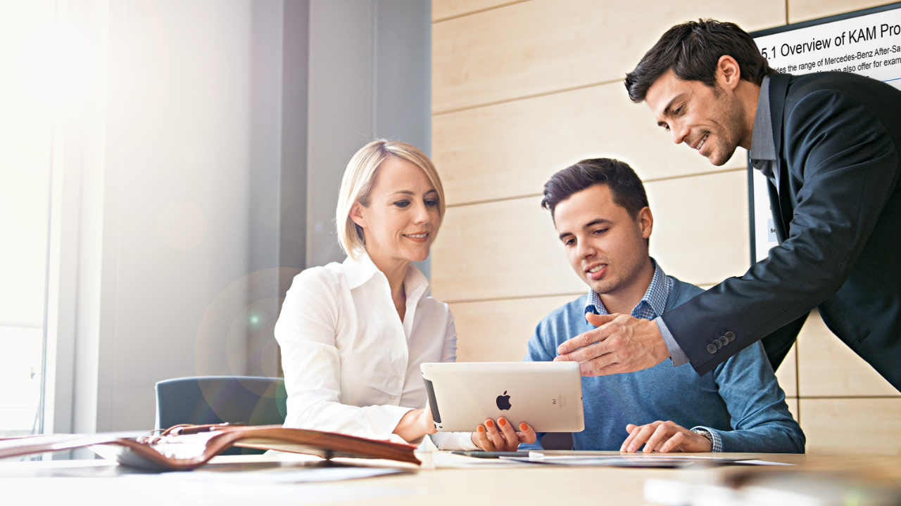 Akdeniz Üniversitesi Sosyal Bilimler MYO &quot;Kariyer Günü Etkinlikleri&quot;ne Ev Sahipliği Yapıyor