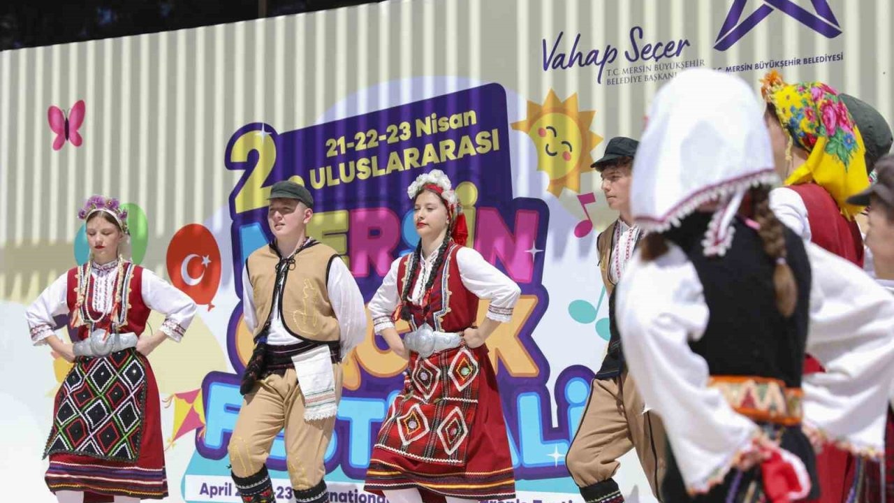 2. Uluslararası Mersin Çocuk Festivali sürüyor