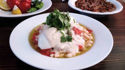 Antalya Usulü Piyaz Dünyanın En İyi Salataları Arasında Yer Aldı