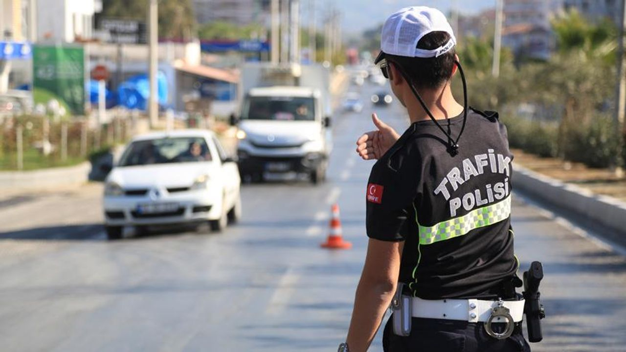 Trafik Cezalarına Yeni Düzenleme Geliyor! Hapis ve Yüksek Para Cezaları Yolda