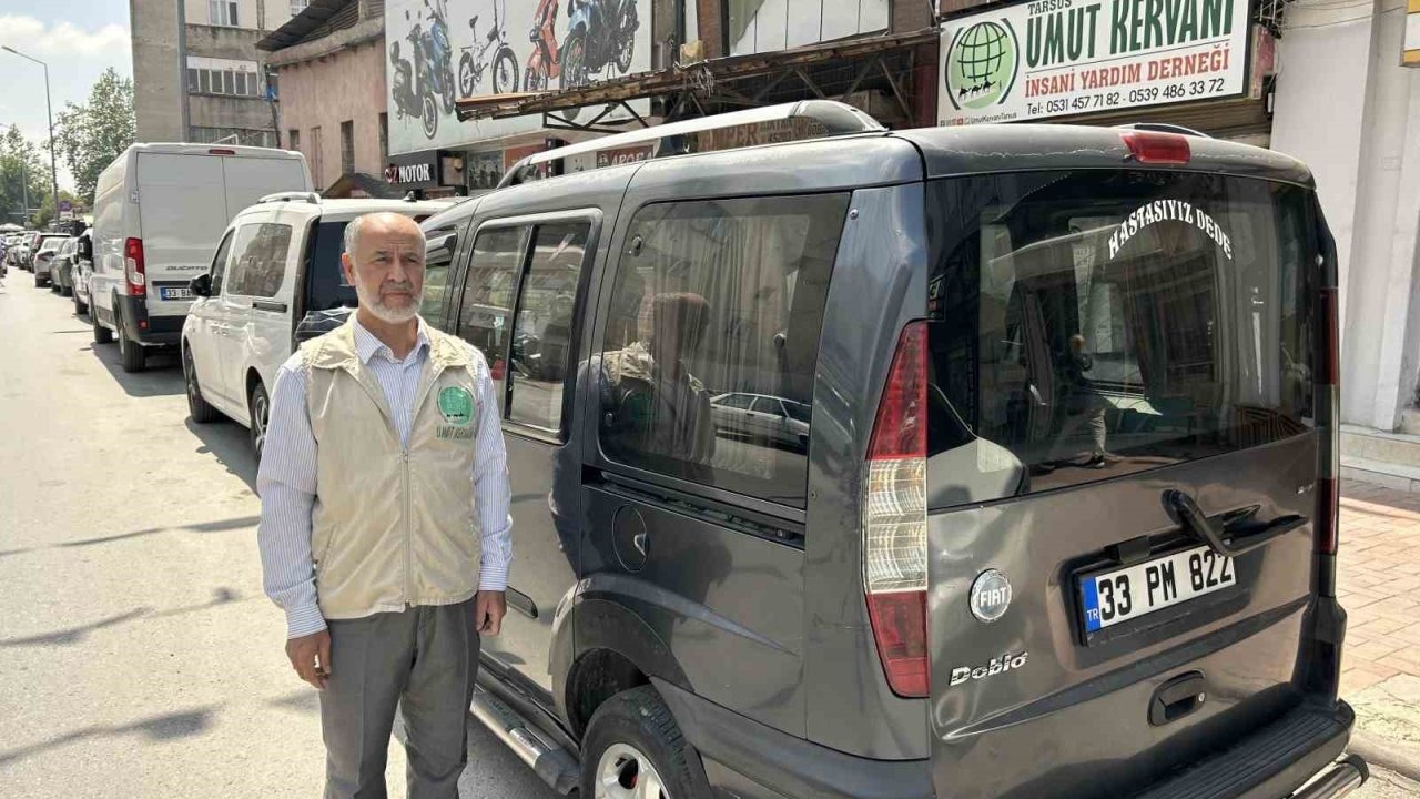 Hayırsever aracını Gazze’ye destek için bağışladı