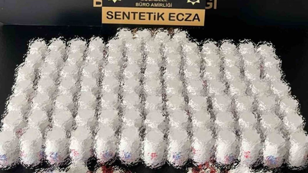 10 uyuşturucu taciri tutuklandı