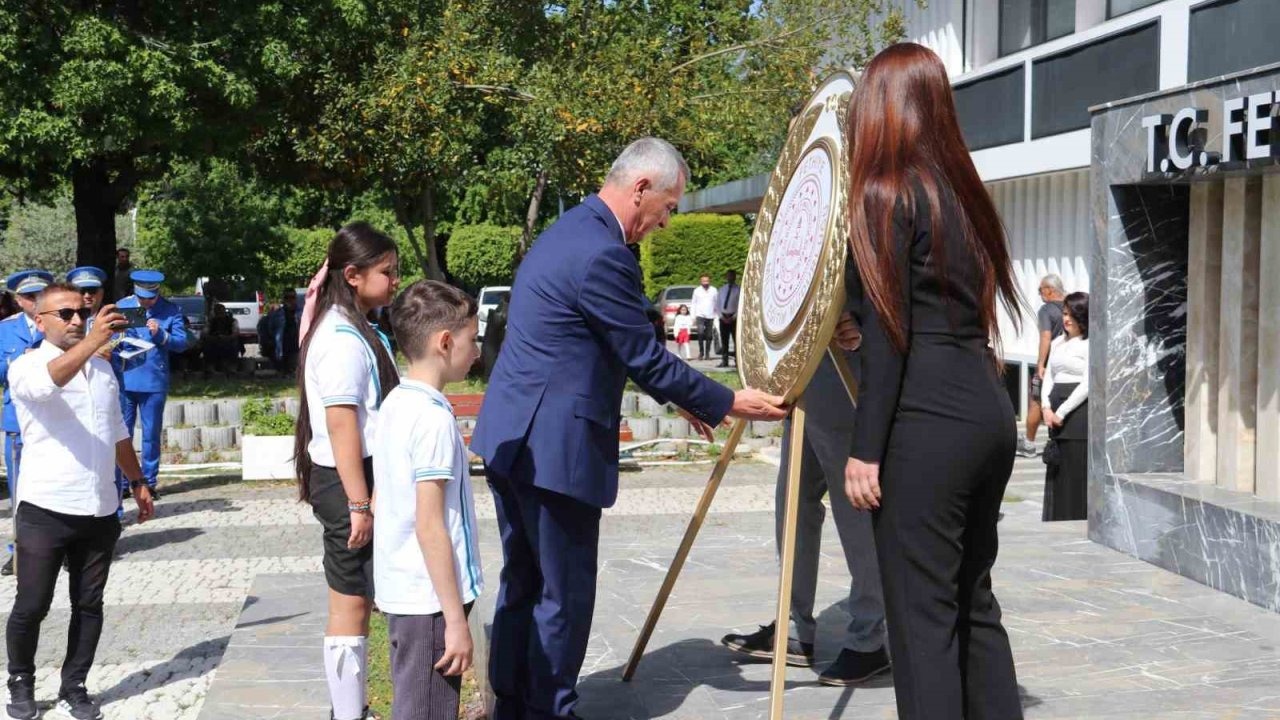 Fethiye’de 23 Nisan kutlamaları törenle başladı