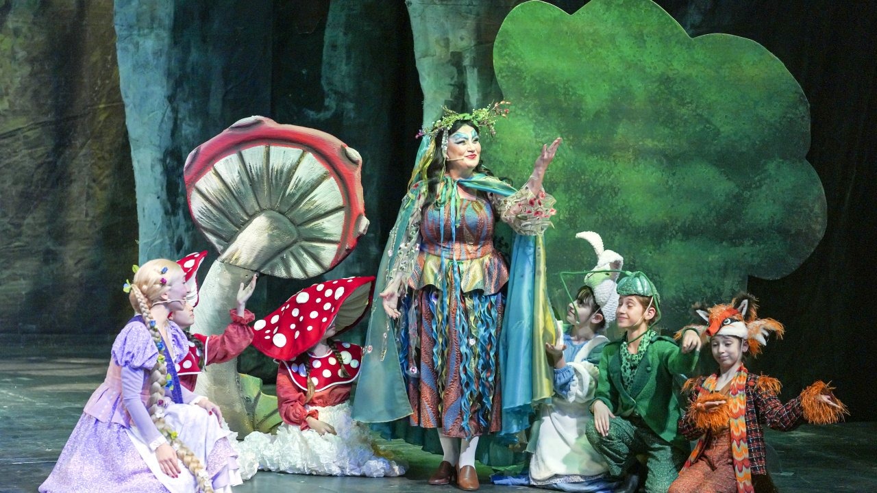 Çocuklara bayram hediyesi 'Rapunzel'