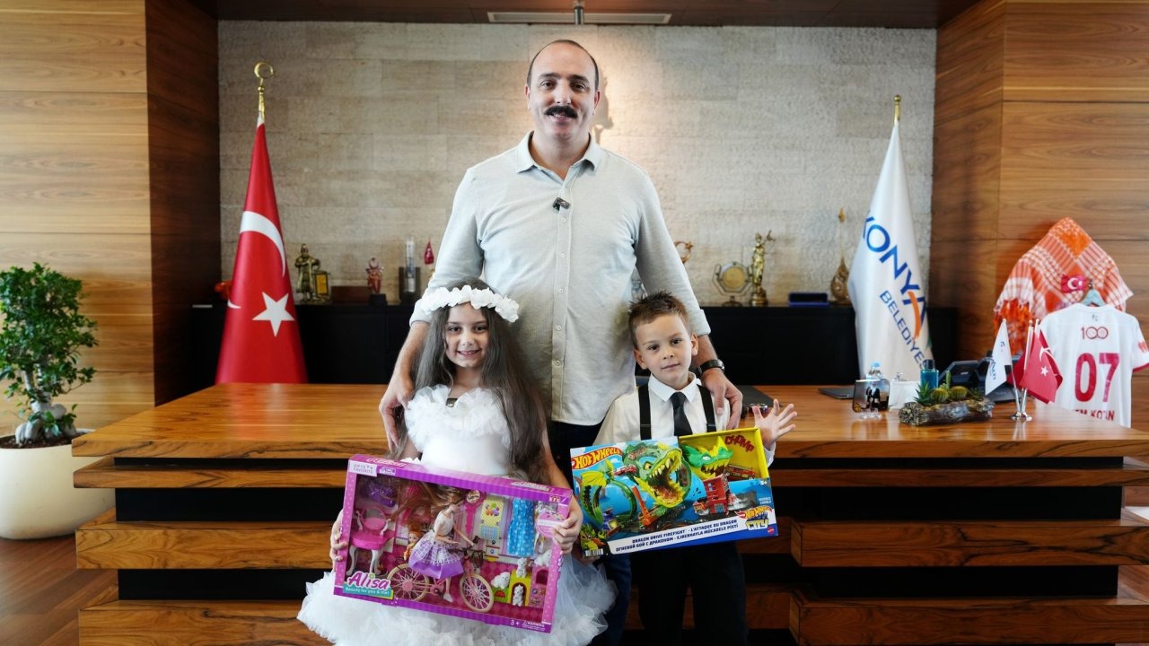 Başkan Kotan, koltuğu Defnesu ve Uzay'a emanet etti