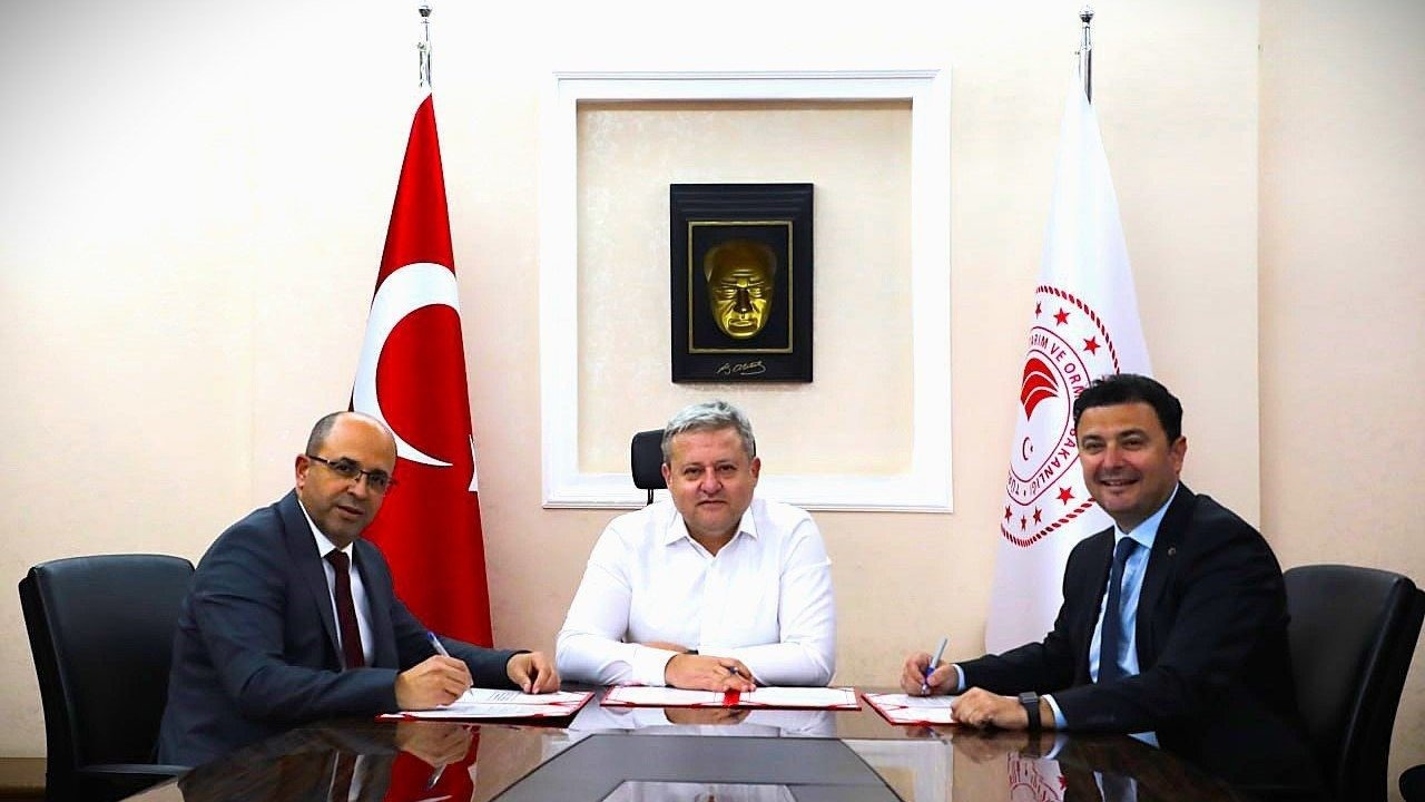 Antalya’da tarım ve turizm sektörleri sürdürülebilirlik için güçlerini birleştirdi