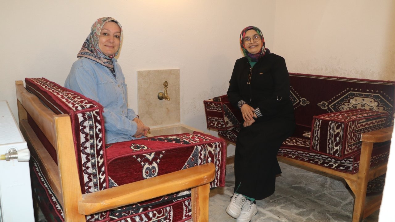 Tarihi hamam kafe olarak hizmet verecek