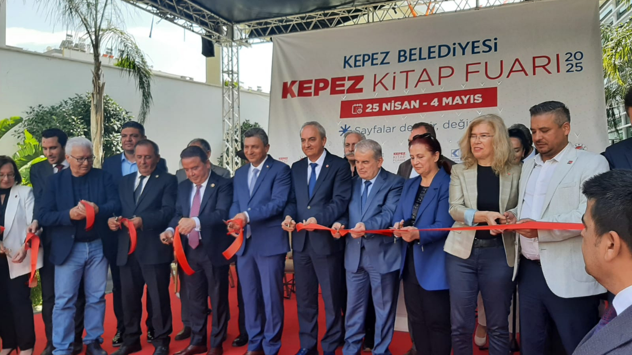 Kepez Kitap Fuarı Açıldı